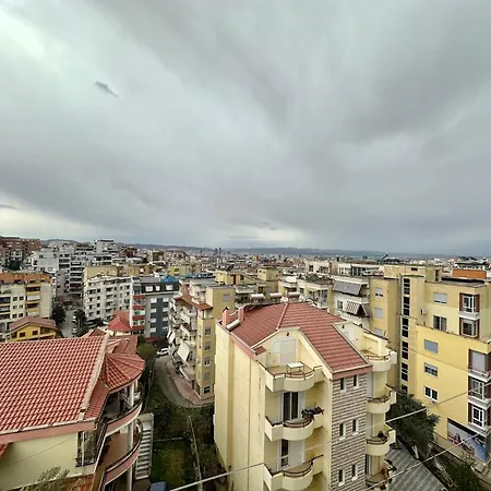 Urban Oasis Apartman