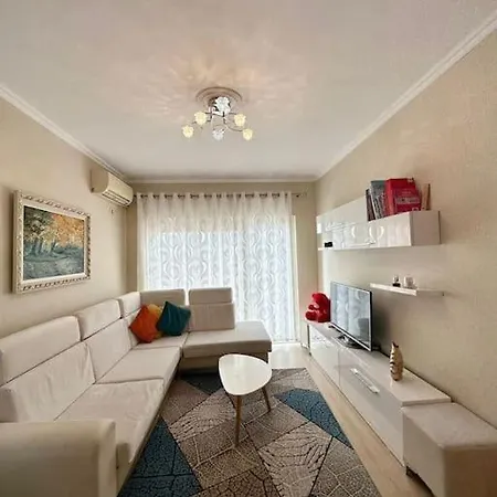 Urban Oasis Apartman Tirana